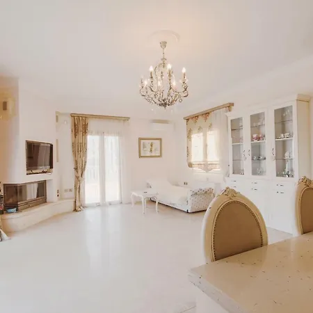 In Uphill With Marina View Willa Kontokali
